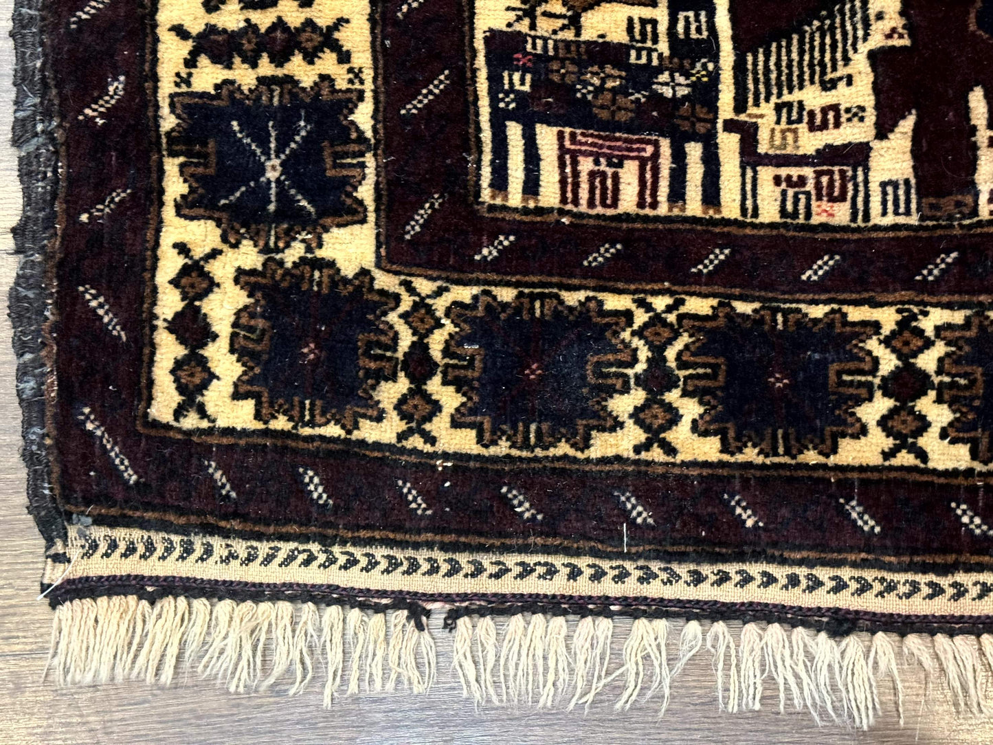 USED Persian Baluch Tribal Rug 4x6, Human and Bird Pictorials, Vintage, Wool, Collectible