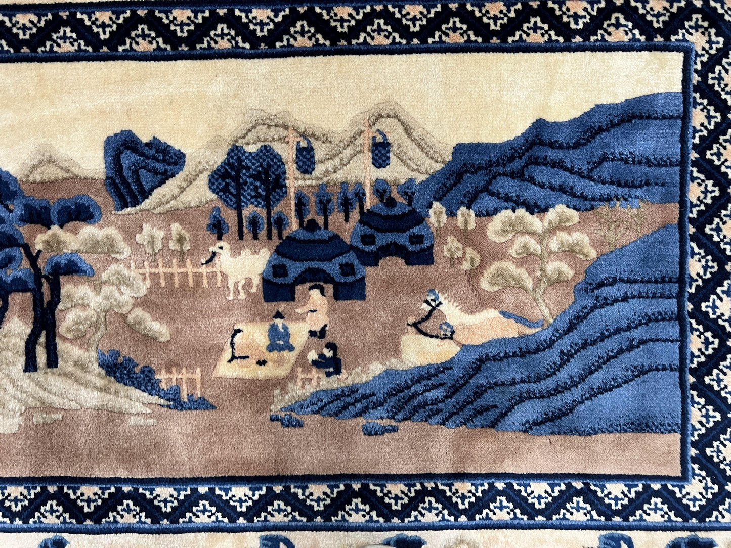 USED Antique Chinese Pictorial Rug 2.7 x 5, Chinese Village and Hills Carpet, Beige and Dark Blue, Handmade, Horizontal Rug Wall Hanging Tapestry