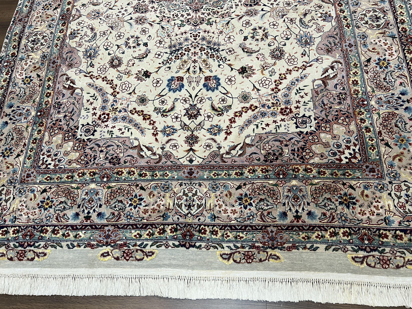 USED Beautiful Pak Persian Rug 6x9, Floral Medallion, Wool and Silk, Highly Detailed Elegant Carpet, Vintage Oriental Rug 6 x 9, Cream and Gray