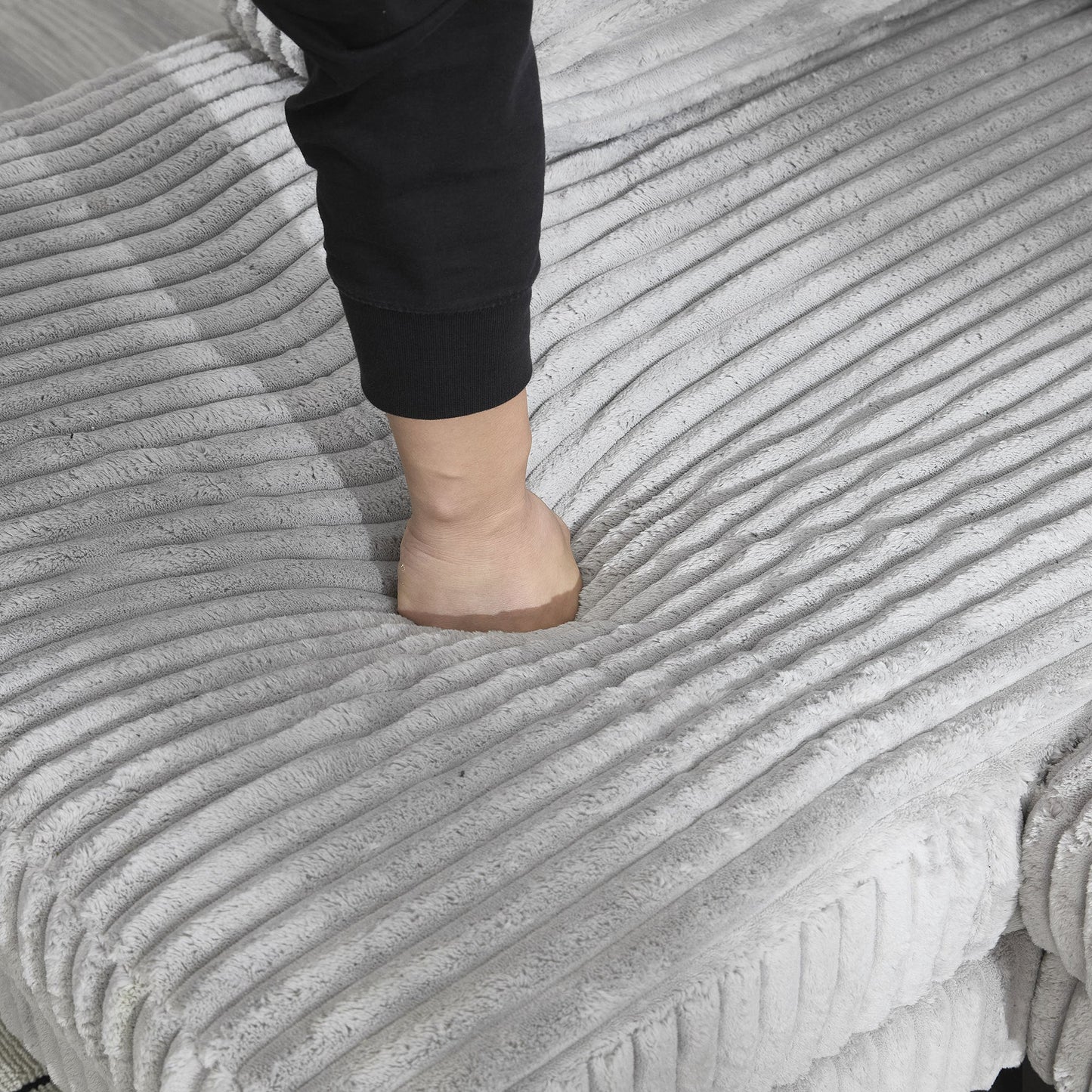 NEW U-Shaped Couch with Oversized Seat,4-Seat Sofa  with Double Chaise,Comfortable and spacious indoor furniture for Living Room,Apartment