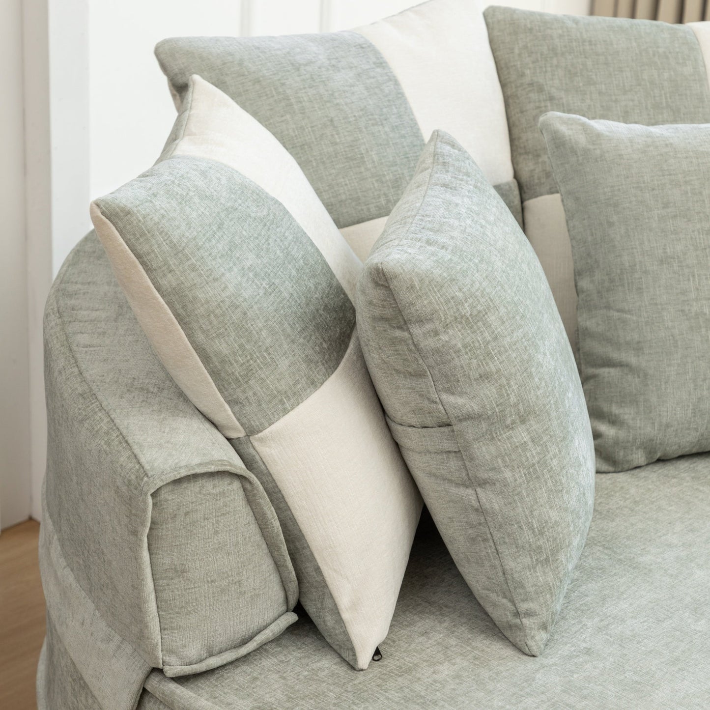 NEW Modern Oversized Blue Round Barrel Accent Chair with Ottoman - Velvet Upholstered Lounge Armchair with 5 Pillows for Living Room or Bedroom