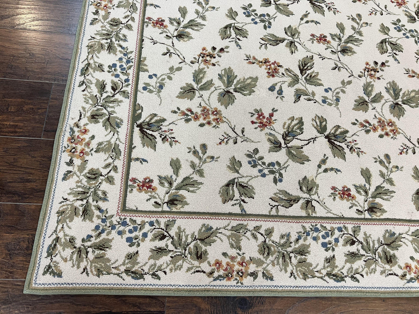 USED Vintage Stark Carpet 7x10, Ivory and Green, European Aubusson Design, Allover Pattern, Stark Rug