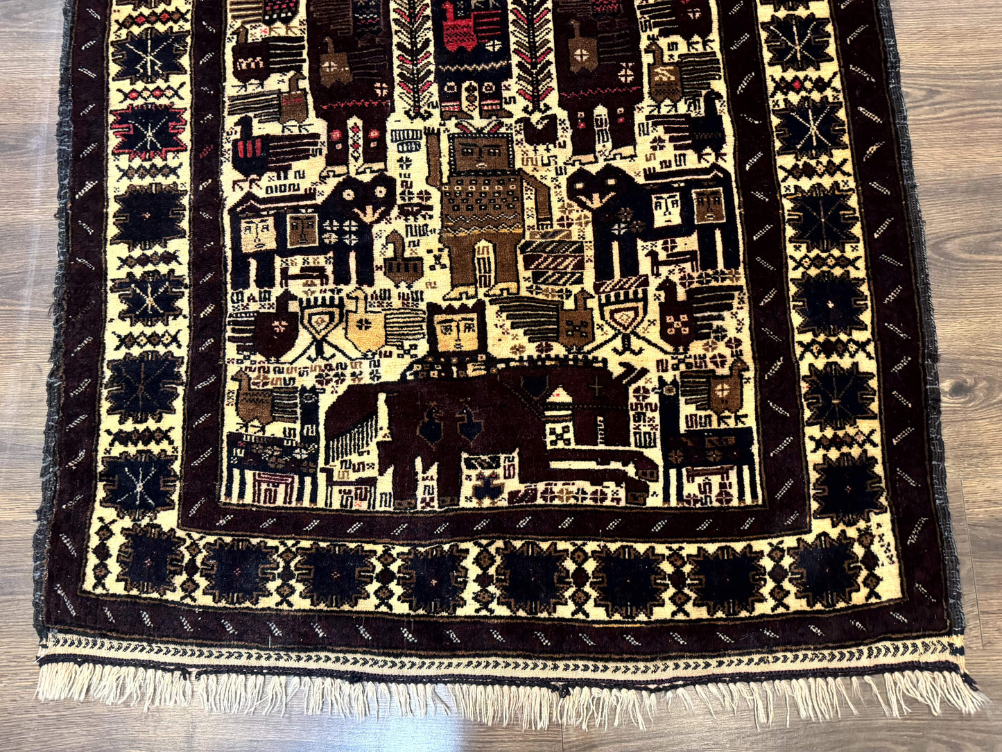 USED Persian Baluch Tribal Rug 4x6, Human and Bird Pictorials, Vintage, Wool, Collectible