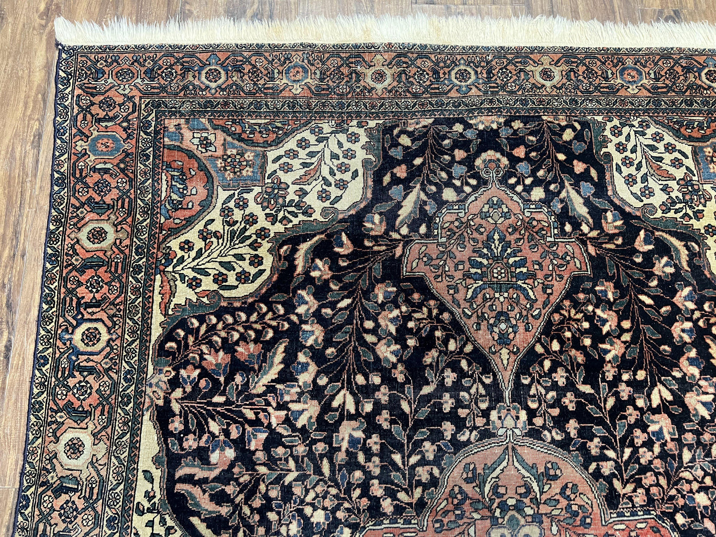 USED Antique Persian Sarouk Farahan Rug 4x7, Collectible Persian Carpet