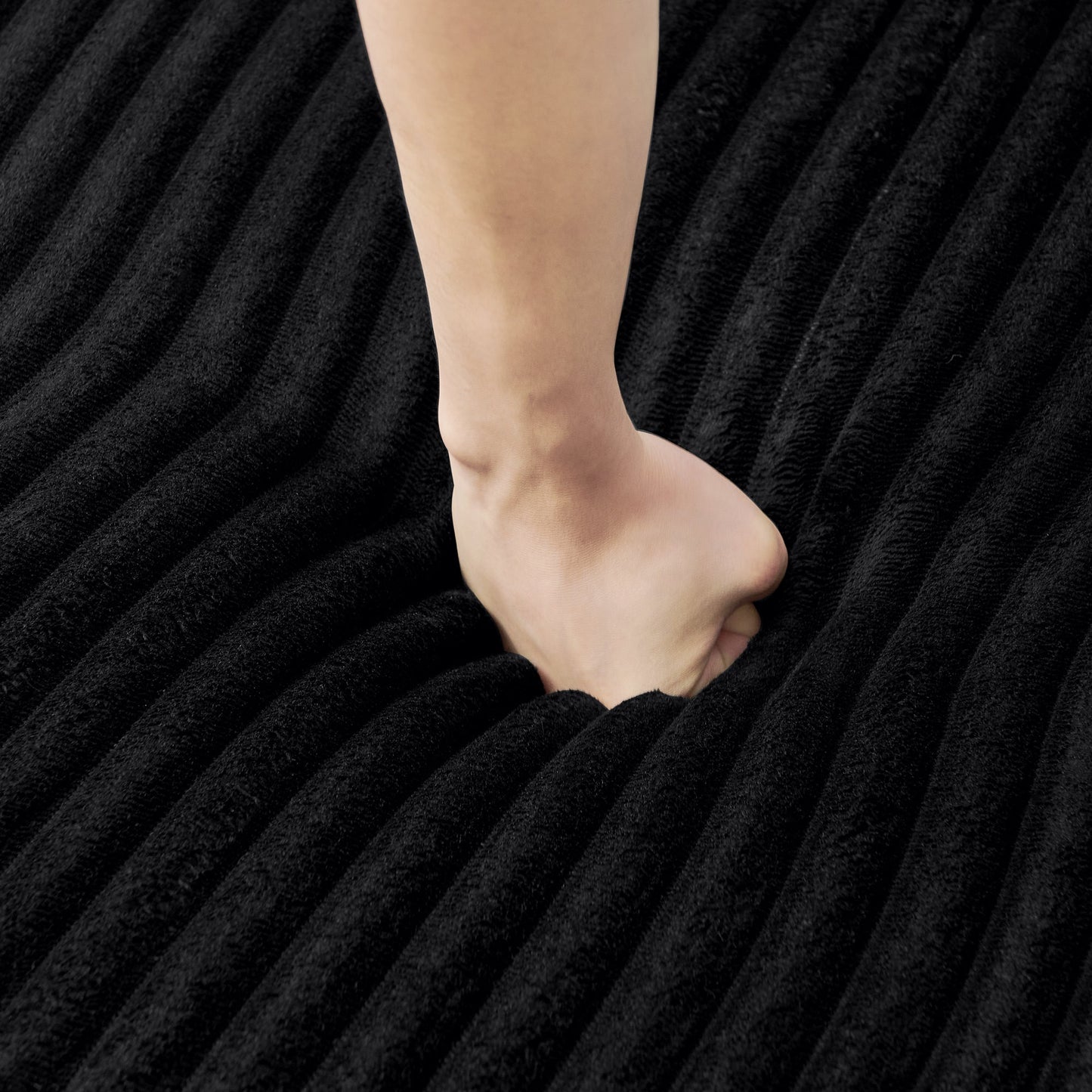 NEW Modern Black Corduroy Minimalist U-Shape Modular Sectional Sofa Sleeper