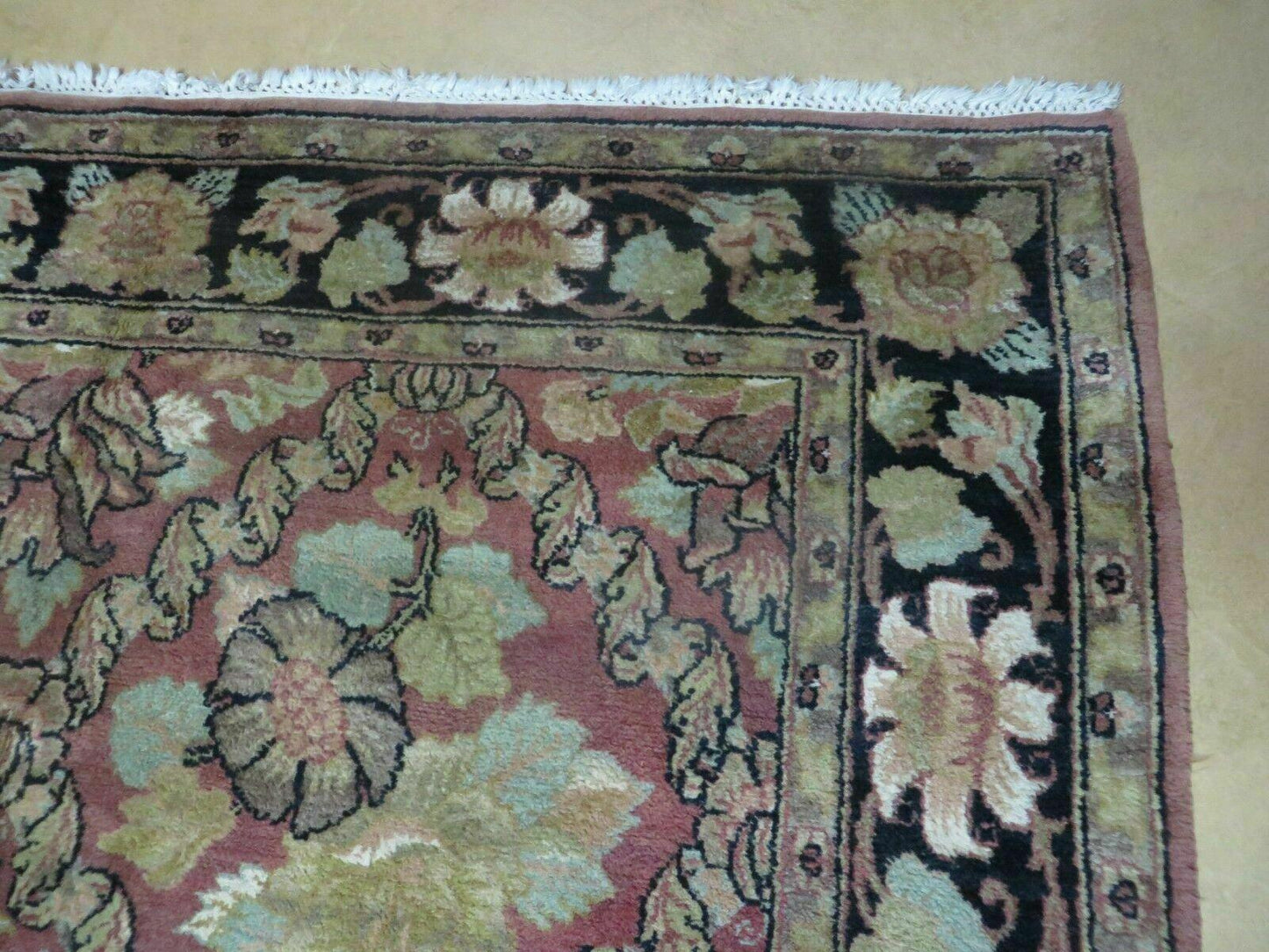 USED 6' X 9' Handmade India Floral Oriental Wool Rug Carpet