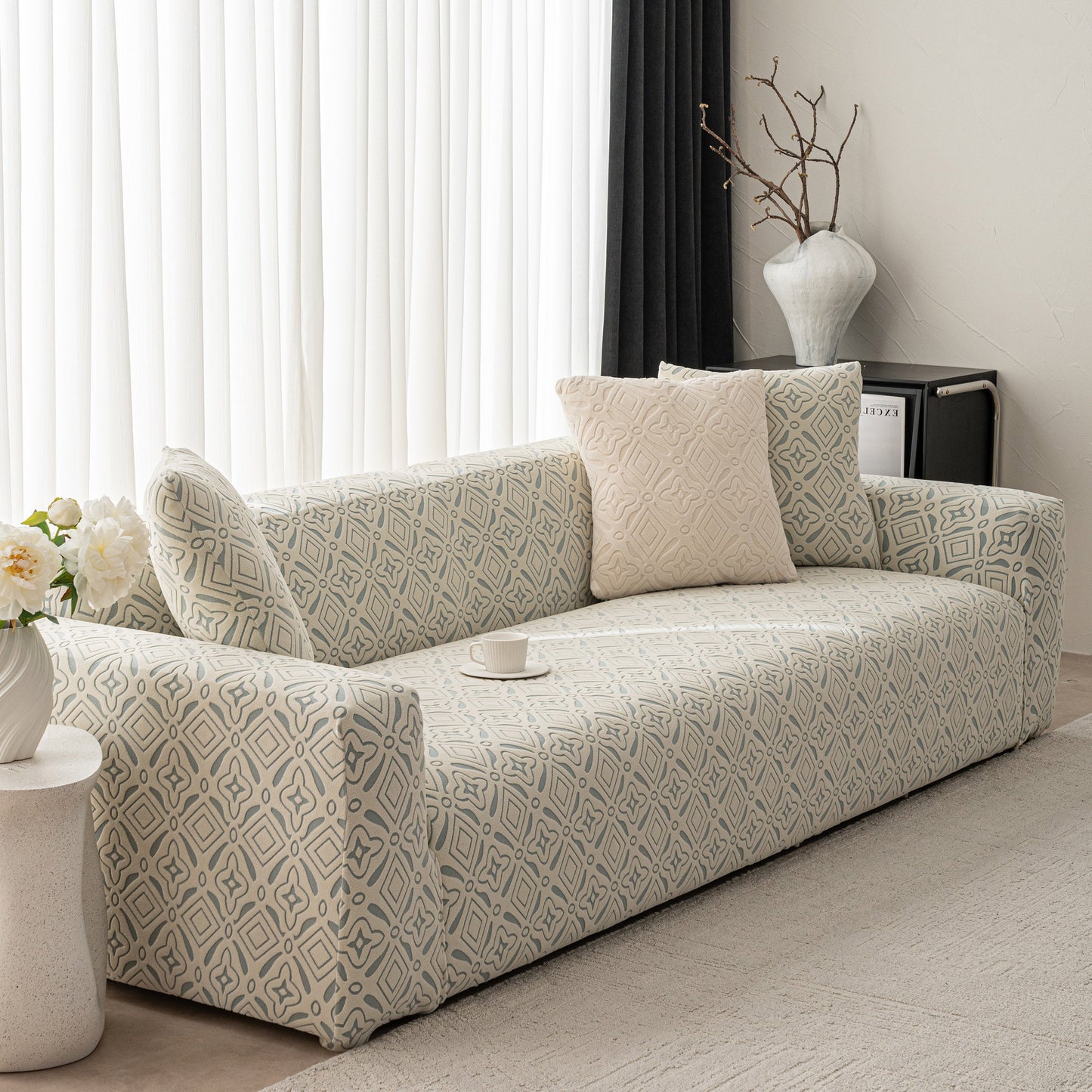 NEW 3D Jacquard Geometric Sofa Cover, High Stretch Soft Polar Fleece Slipcover for Couch