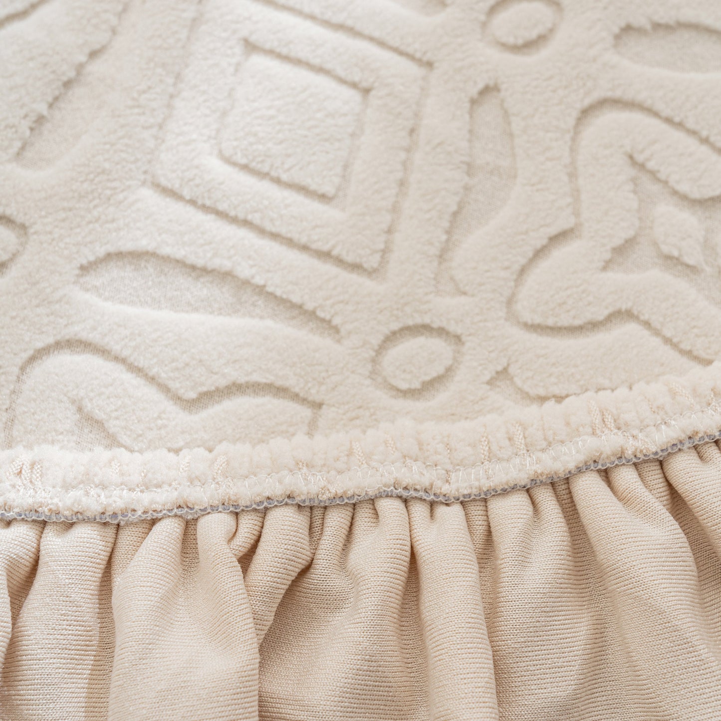 NEW 3D Jacquard Geometric Sofa Cover, High Stretch Soft Polar Fleece Slipcover for Couch