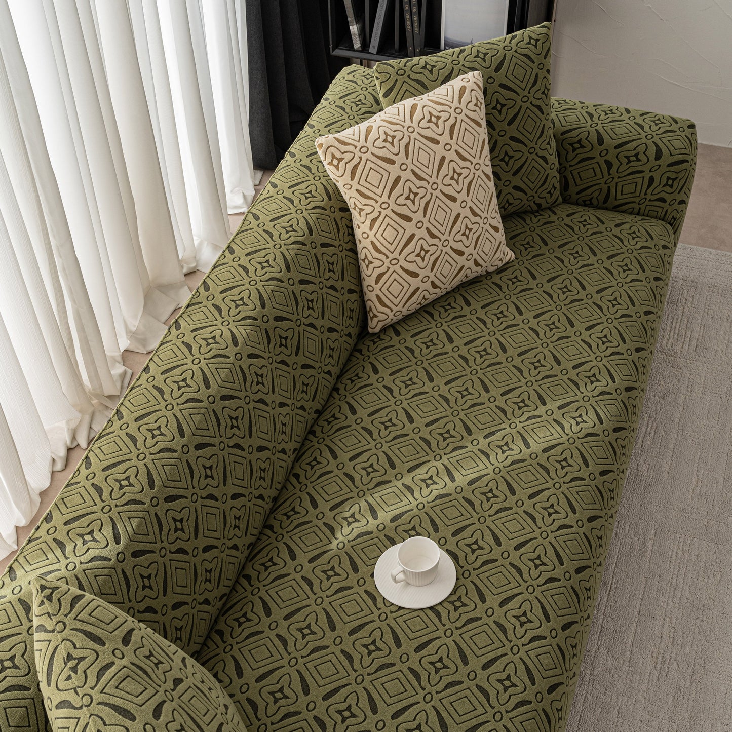 NEW 3D Jacquard Geometric Sofa Cover, High Stretch Soft Polar Fleece Slipcover for Couch