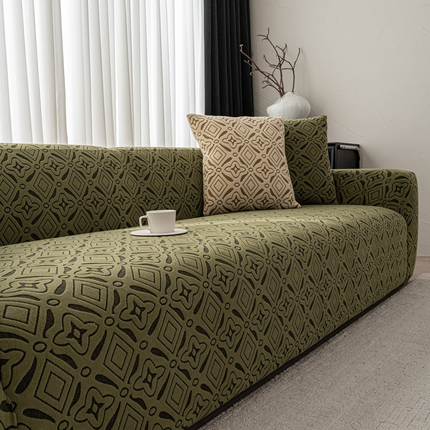 NEW 3D Jacquard Geometric Sofa Cover, High Stretch Soft Polar Fleece Slipcover for Couch