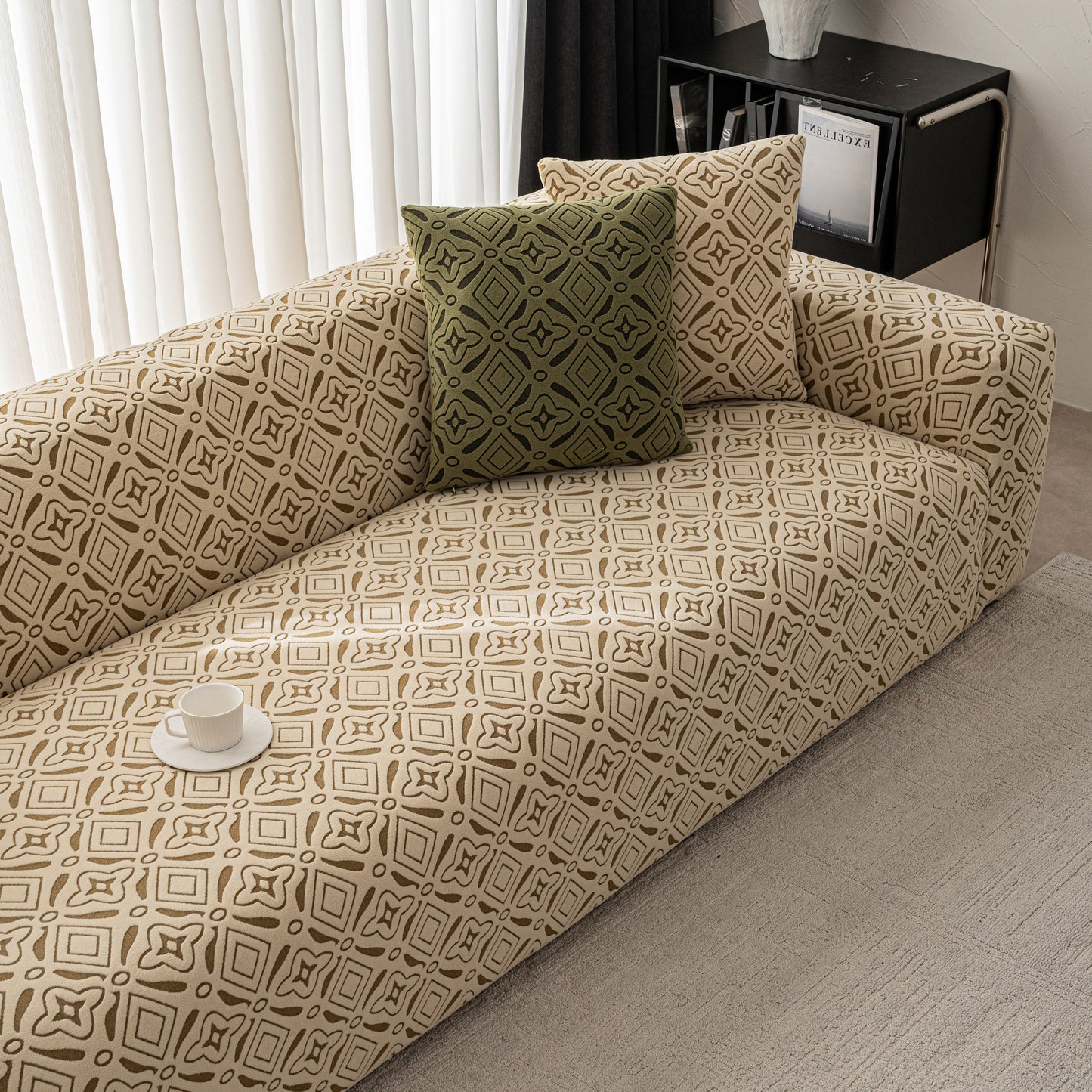 NEW 3D Jacquard Geometric Sofa Cover, High Stretch Soft Polar Fleece Slipcover for Couch