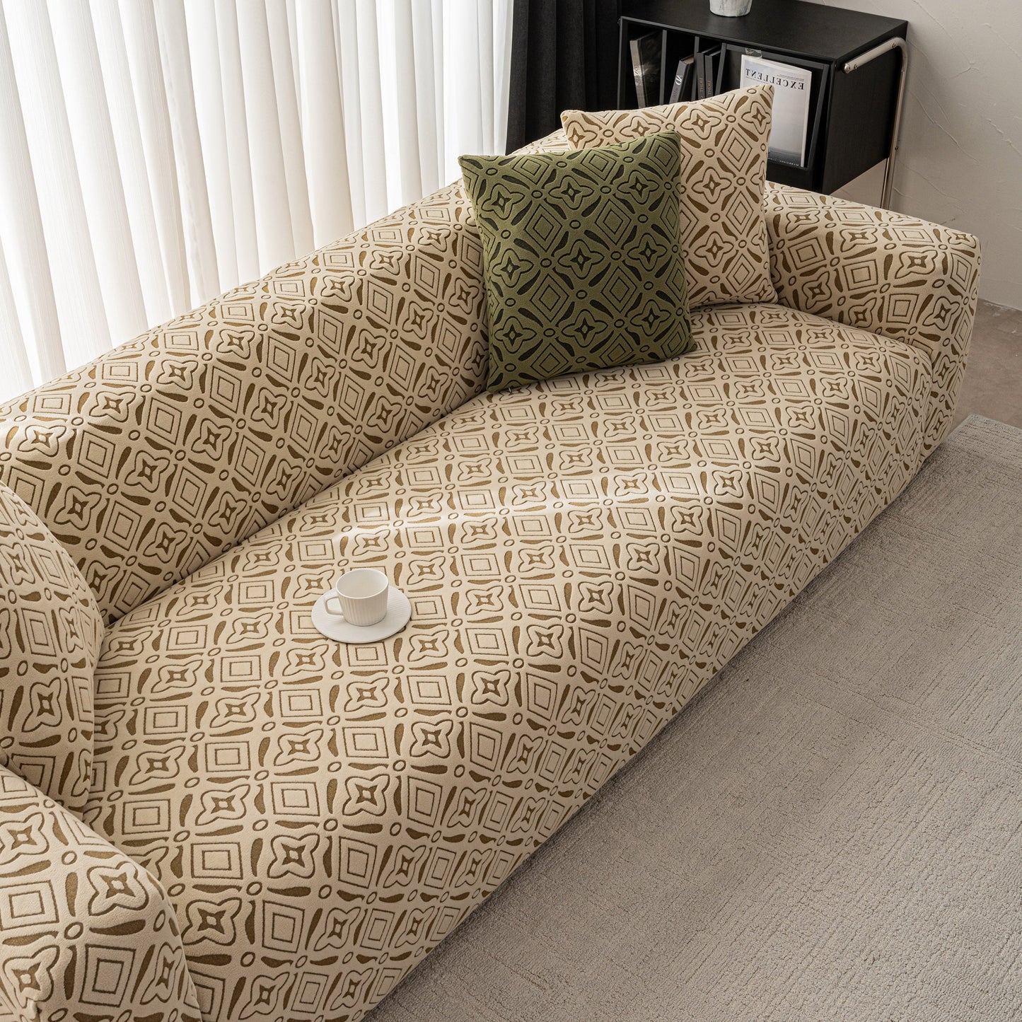 NEW 3D Jacquard Geometric Sofa Cover, High Stretch Soft Polar Fleece Slipcover for Couch