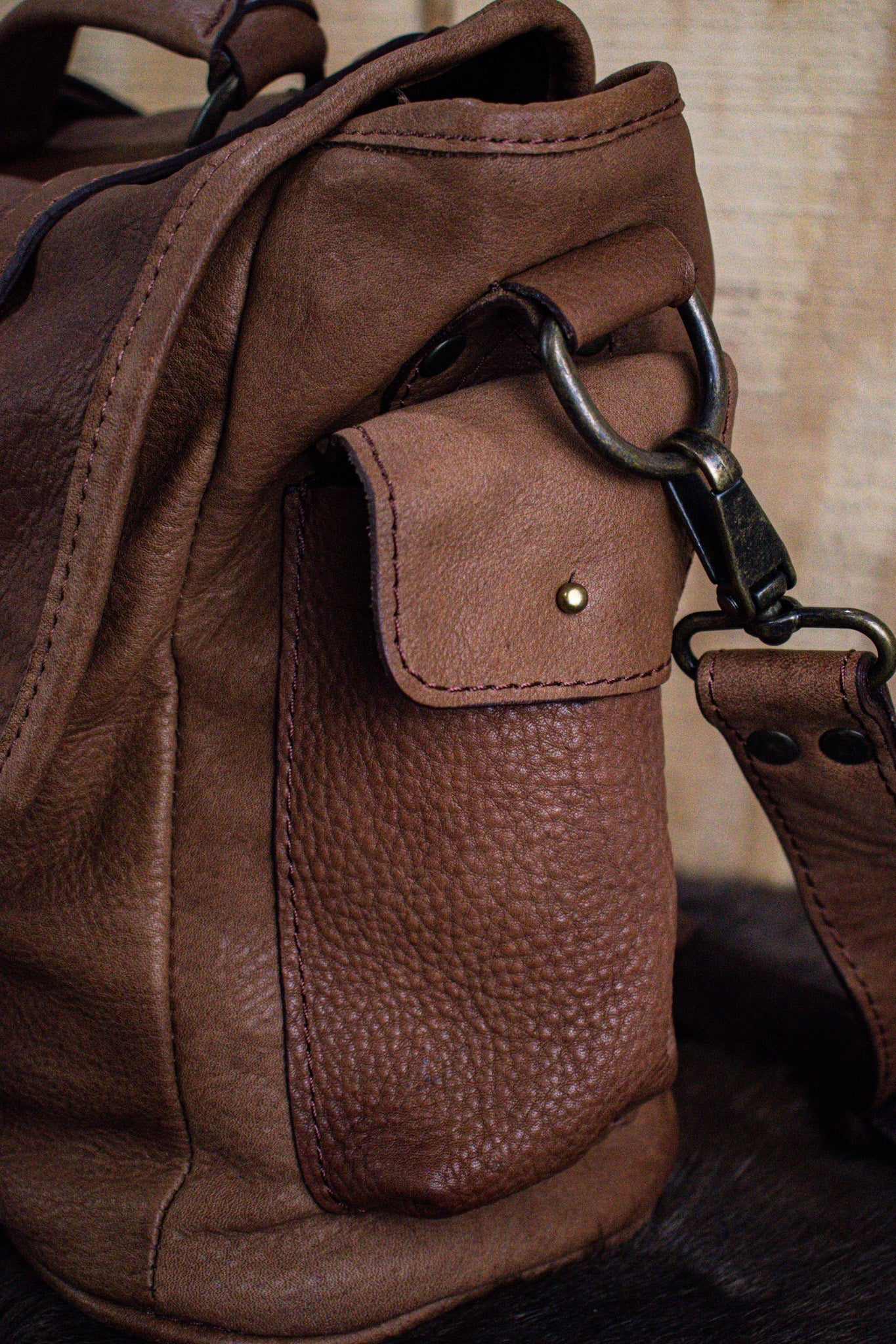 NEW Leather Hide Laptop Bag- Soft Textured Tan (Buckles)