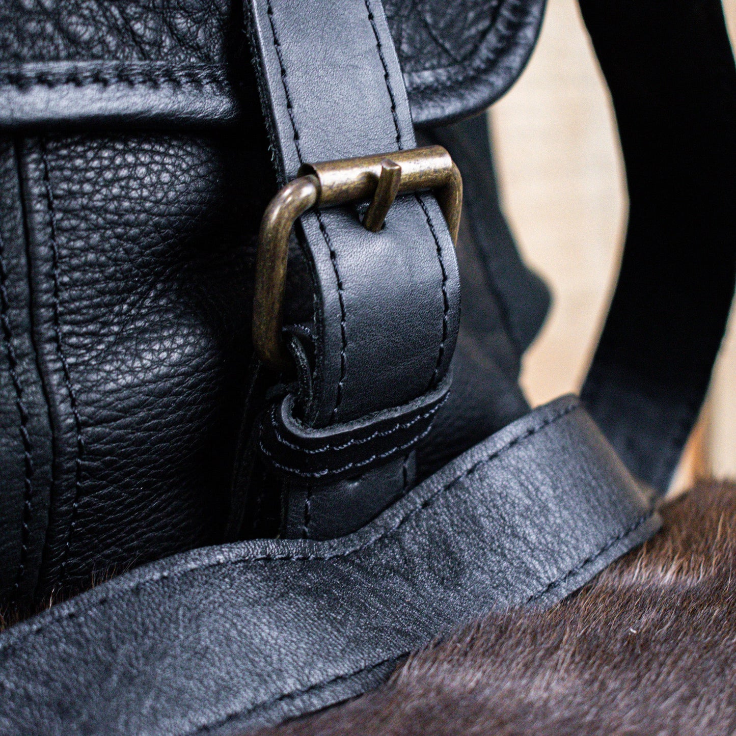 NEW Leather Hide Laptop Bag- Black (Buckles)