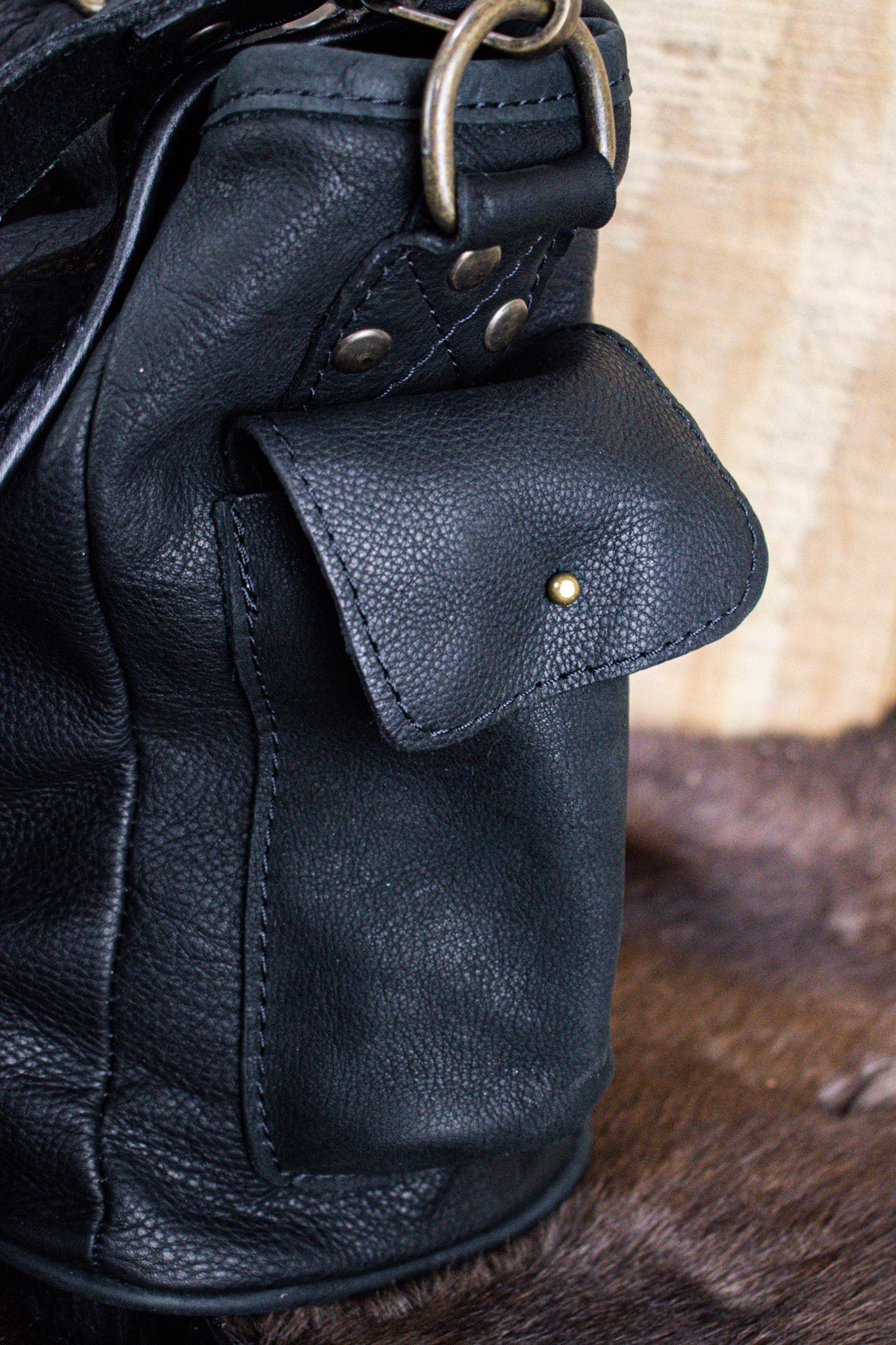 NEW Leather Hide Laptop Bag- Black (Buckles)