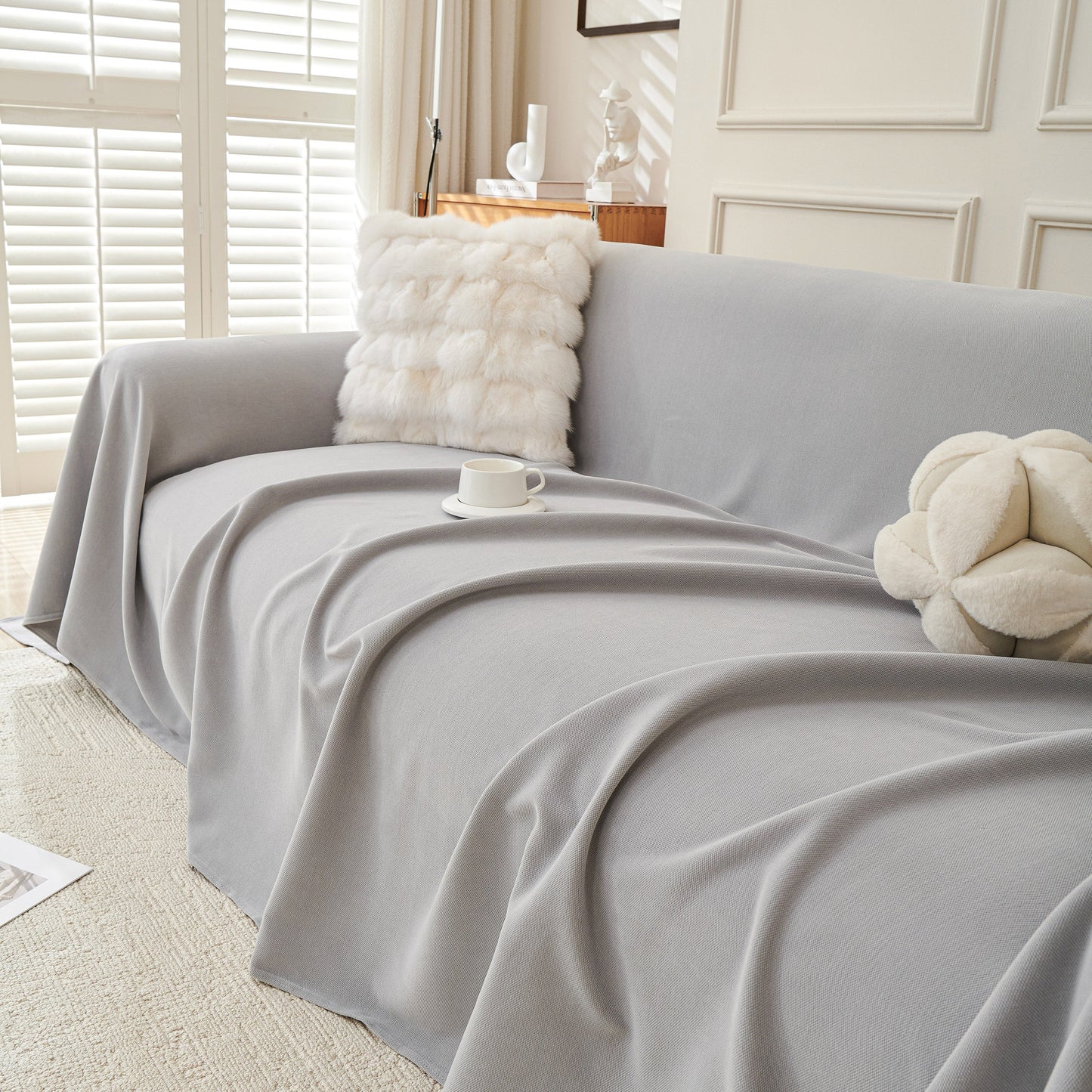 NEW Waterproof Scratch Proof Sofa Protector Throw Blanket, Couch Cover for Pets & Kids