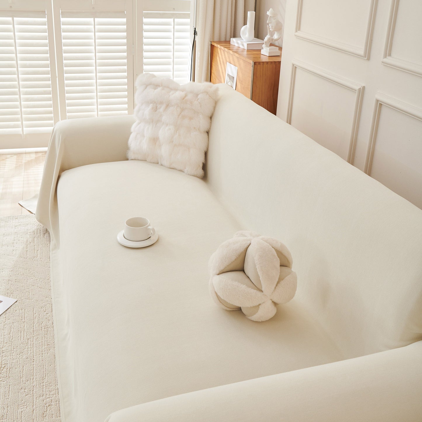 NEW Waterproof Scratch Proof Sofa Protector Throw Blanket, Couch Cover for Pets & Kids