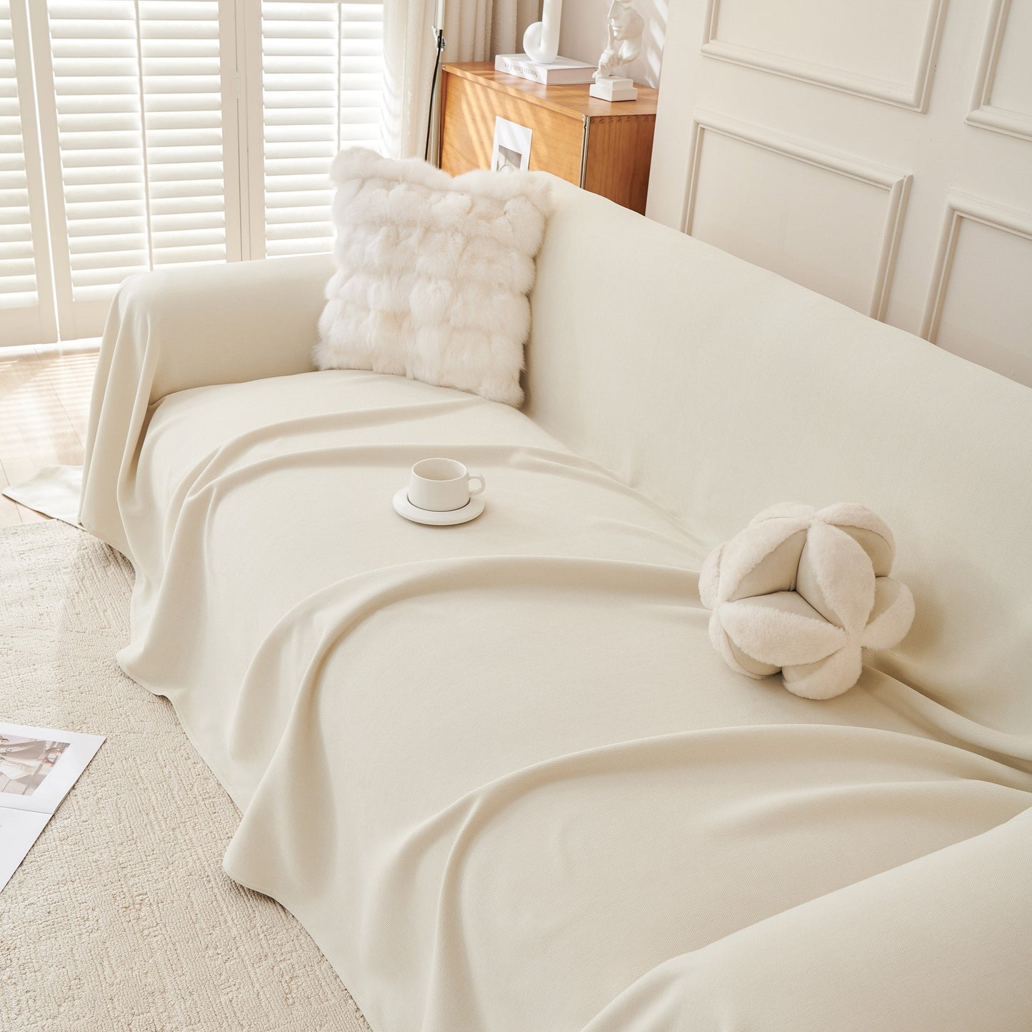 NEW Waterproof Scratch Proof Sofa Protector Throw Blanket, Couch Cover for Pets & Kids