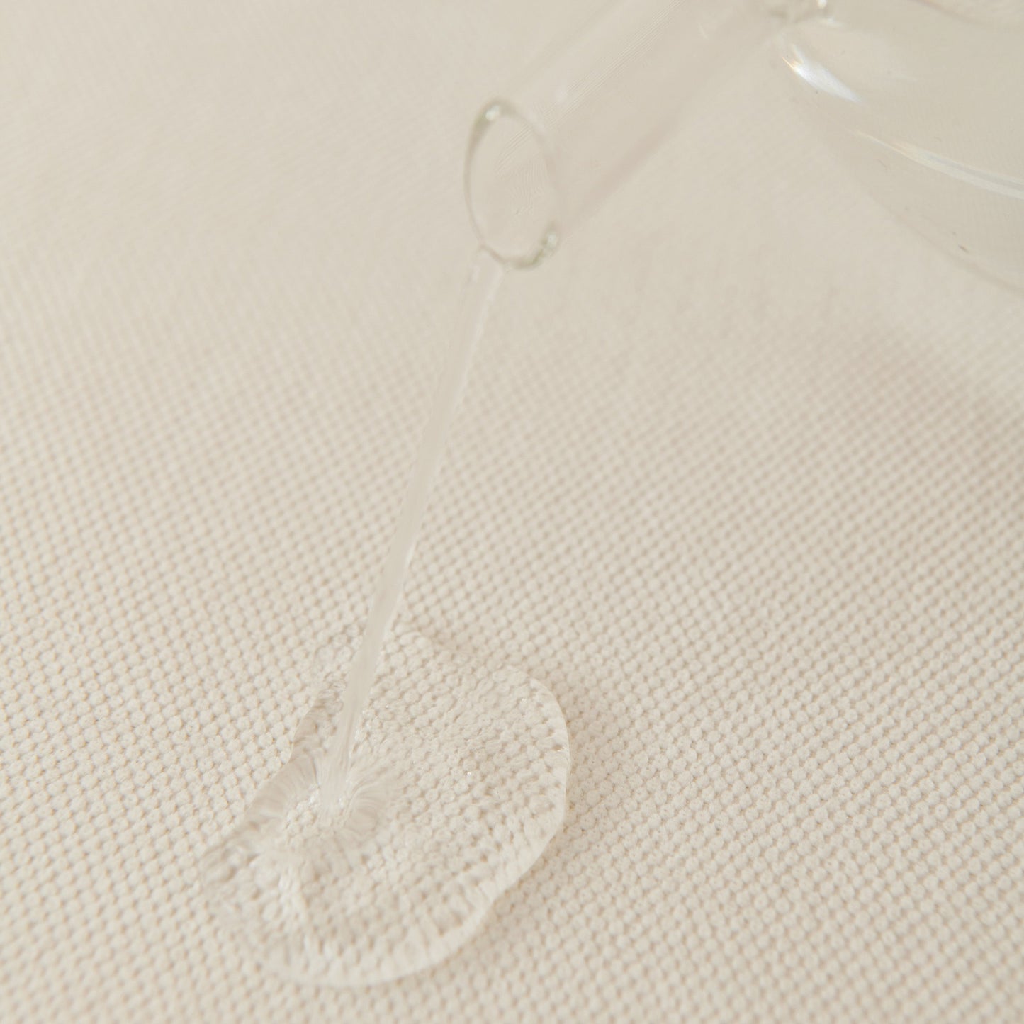 NEW Waterproof Scratch Proof Sofa Protector Throw Blanket, Couch Cover for Pets & Kids