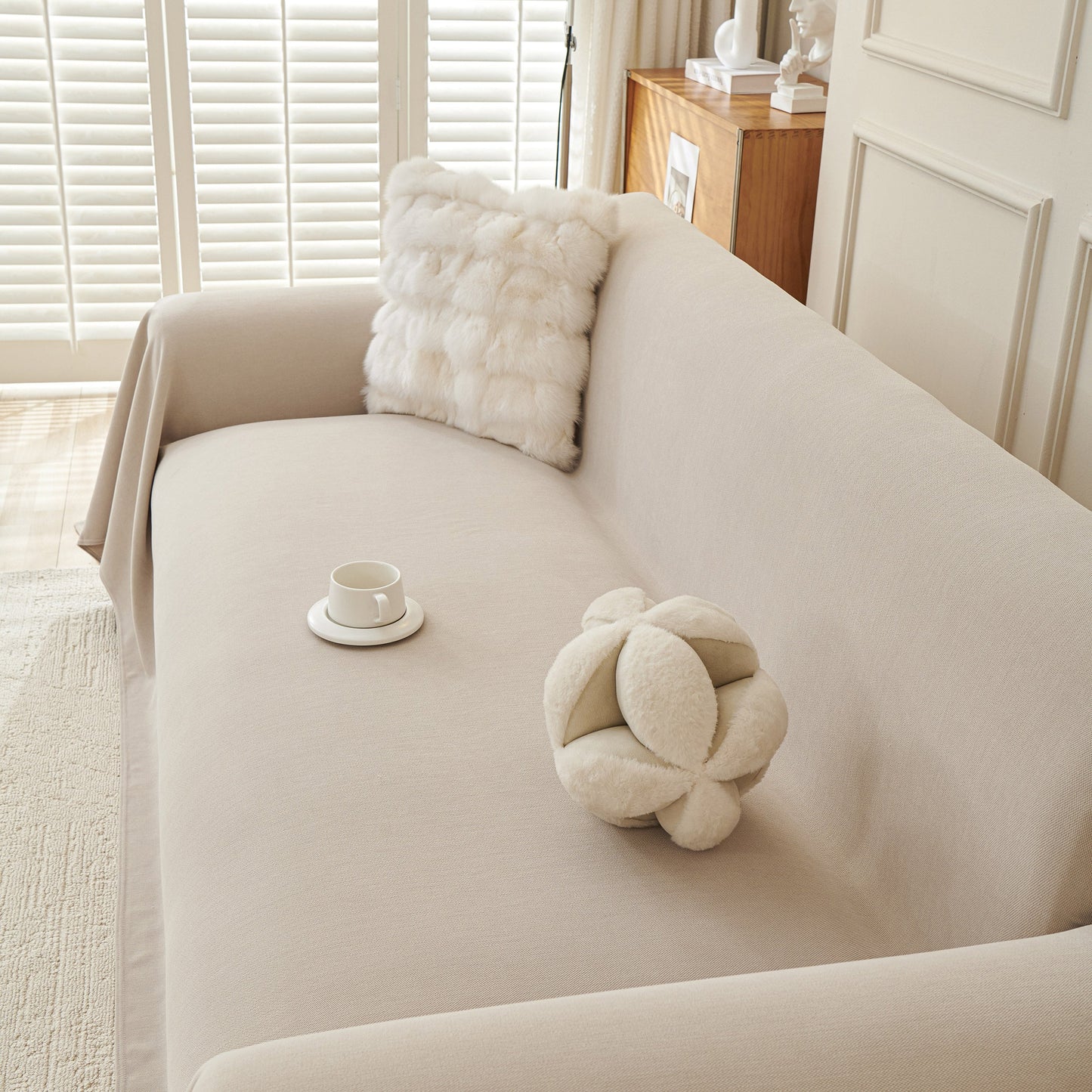 NEW Waterproof Scratch Proof Sofa Protector Throw Blanket, Couch Cover for Pets & Kids