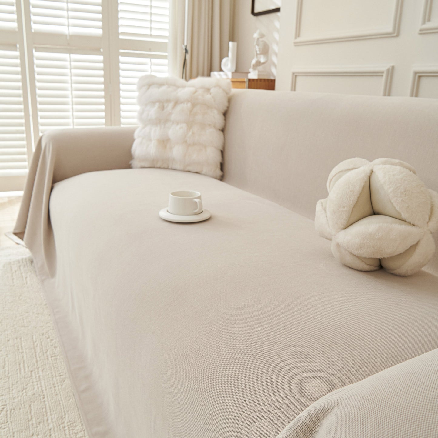 NEW Waterproof Scratch Proof Sofa Protector Throw Blanket, Couch Cover for Pets & Kids