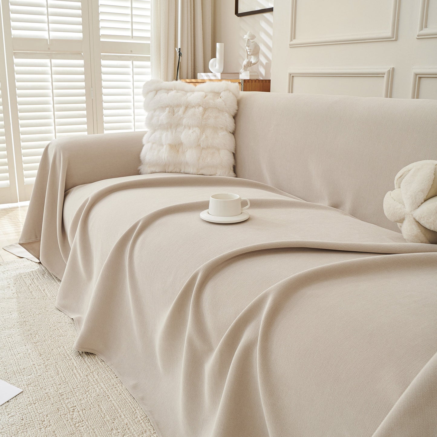 NEW Waterproof Scratch Proof Sofa Protector Throw Blanket, Couch Cover for Pets & Kids