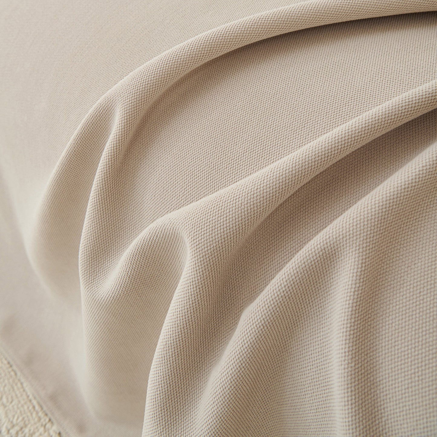 NEW Waterproof Scratch Proof Sofa Protector Throw Blanket, Couch Cover for Pets & Kids