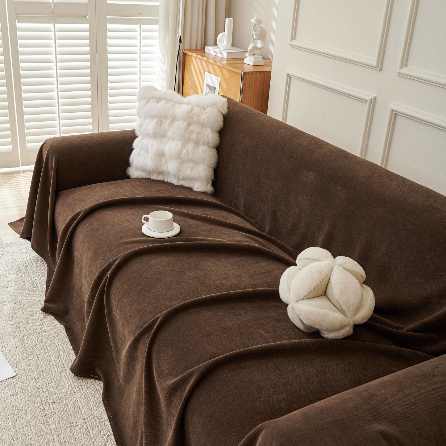 NEW Waterproof Scratch Proof Sofa Protector Throw Blanket, Couch Cover for Pets & Kids