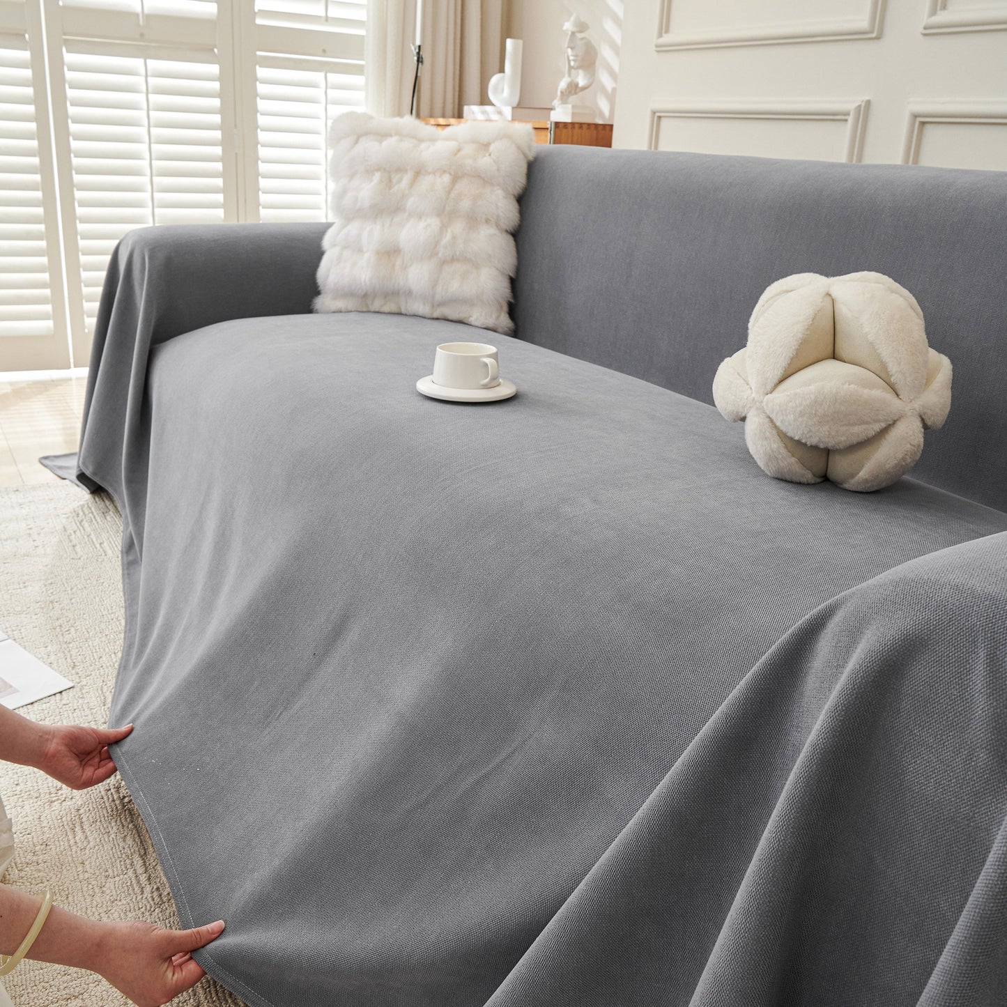 NEW Waterproof Scratch Proof Sofa Protector Throw Blanket, Couch Cover for Pets & Kids