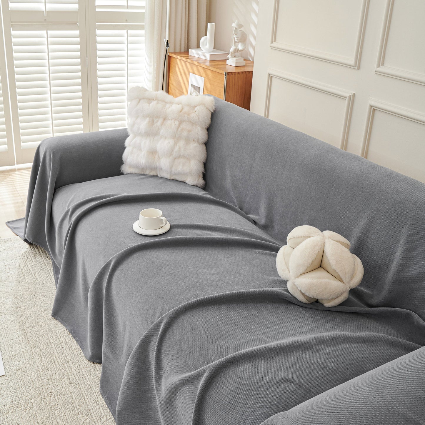 NEW Waterproof Scratch Proof Sofa Protector Throw Blanket, Couch Cover for Pets & Kids