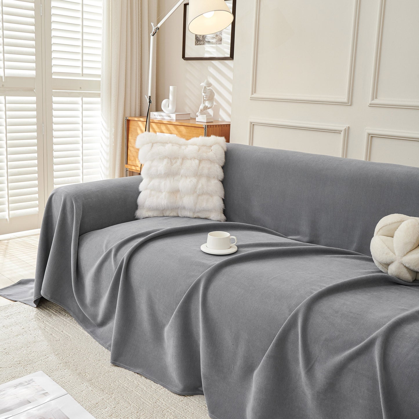 NEW Waterproof Scratch Proof Sofa Protector Throw Blanket, Couch Cover for Pets & Kids