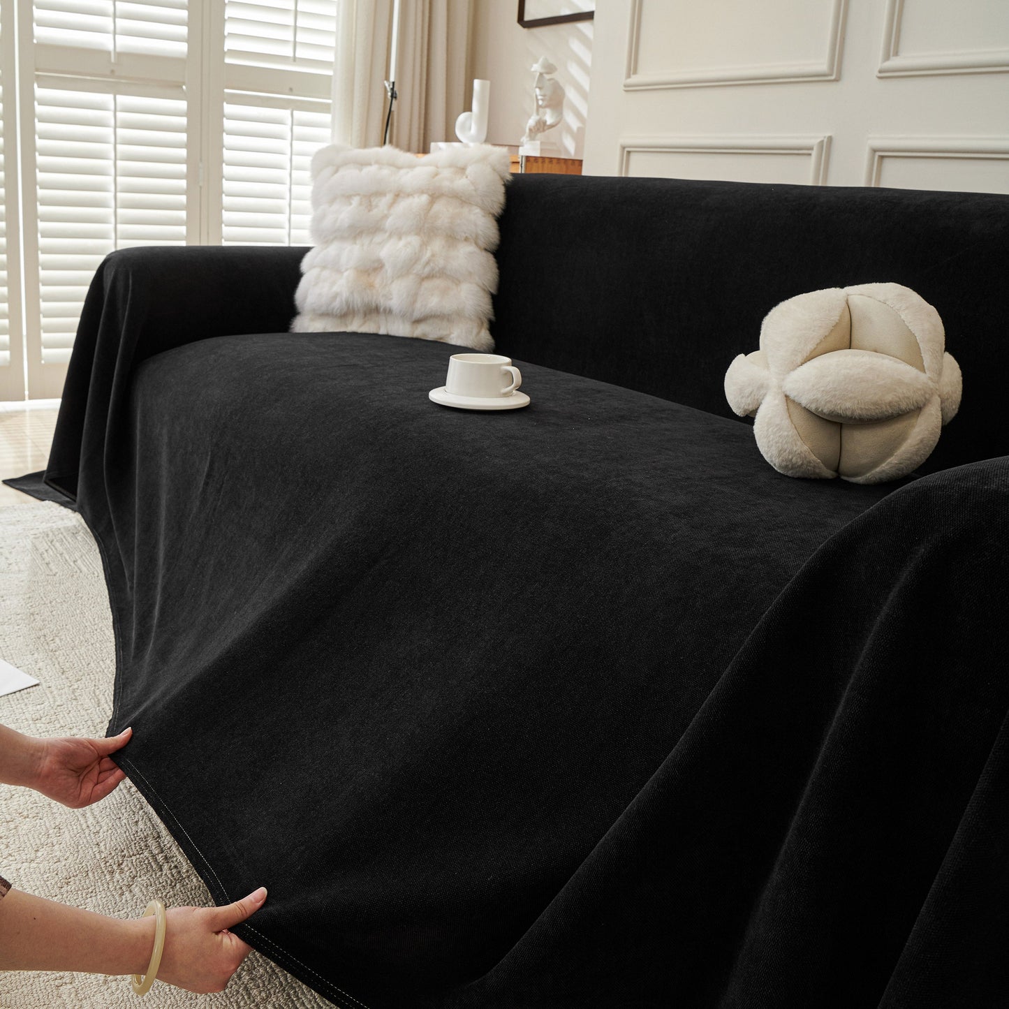 NEW Waterproof Scratch Proof Sofa Protector Throw Blanket, Couch Cover for Pets & Kids