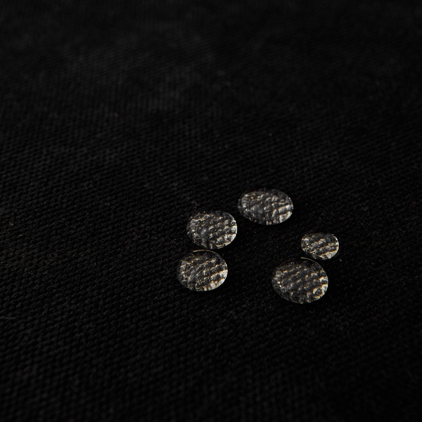 NEW Waterproof Scratch Proof Sofa Protector Throw Blanket, Couch Cover for Pets & Kids