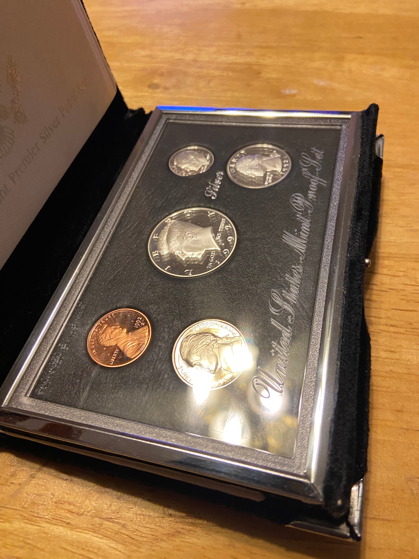 1992-s U.S. Mint Premier Silver Proof Set with Special Presentation Display Box