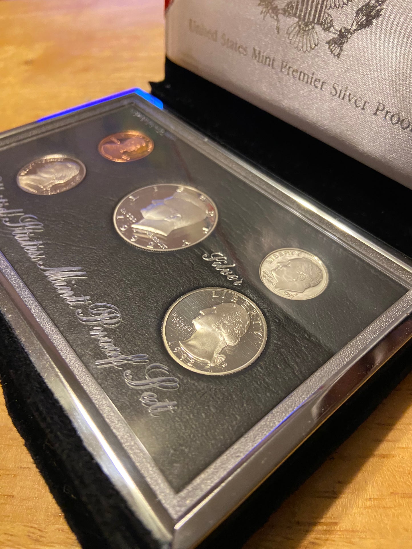 1992-s U.S. Mint Premier Silver Proof Set with Special Presentation Display Box