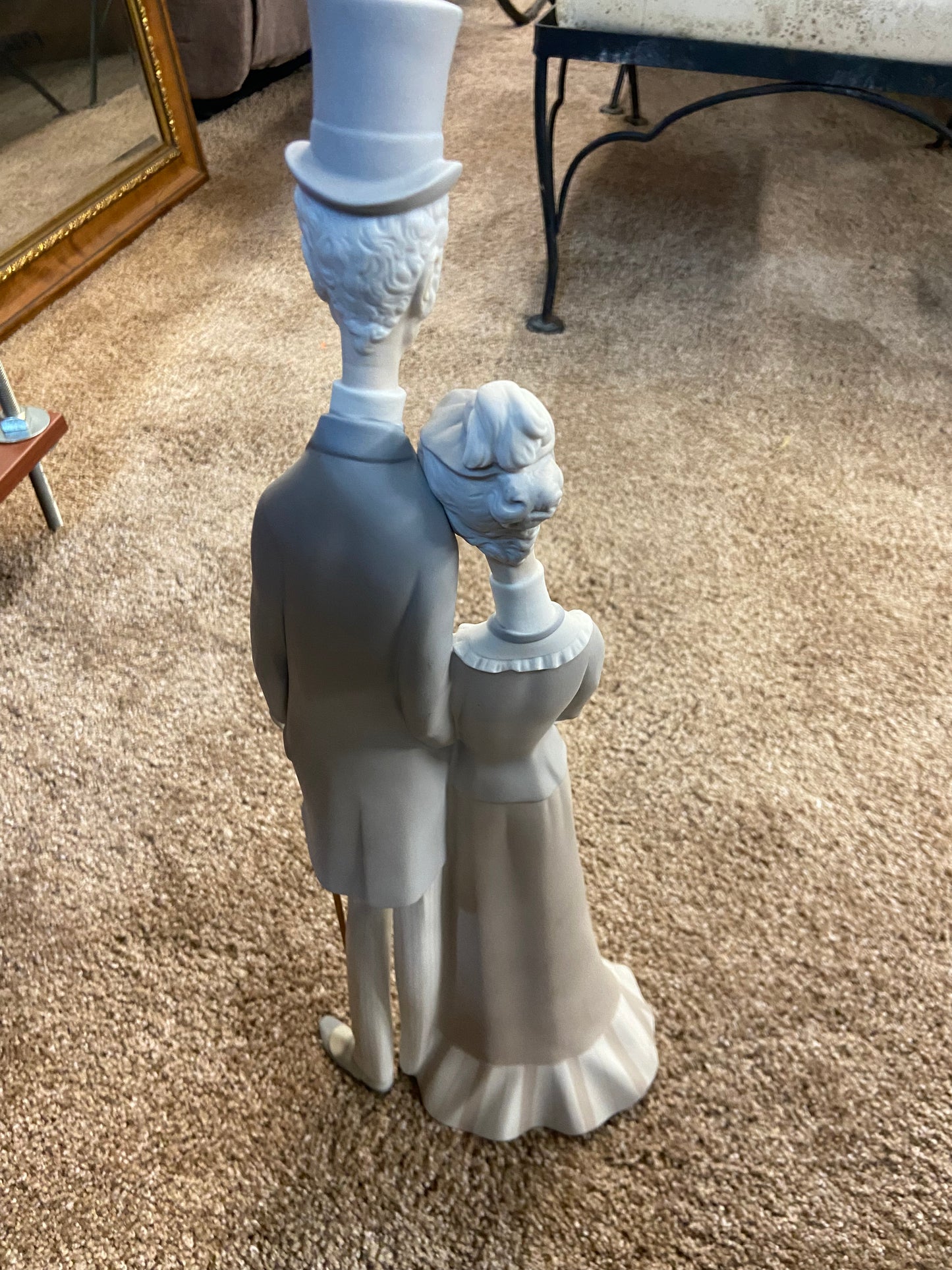 Vintage Lladro Figurine Old Age / Elderly Couple Walking NO. 1033