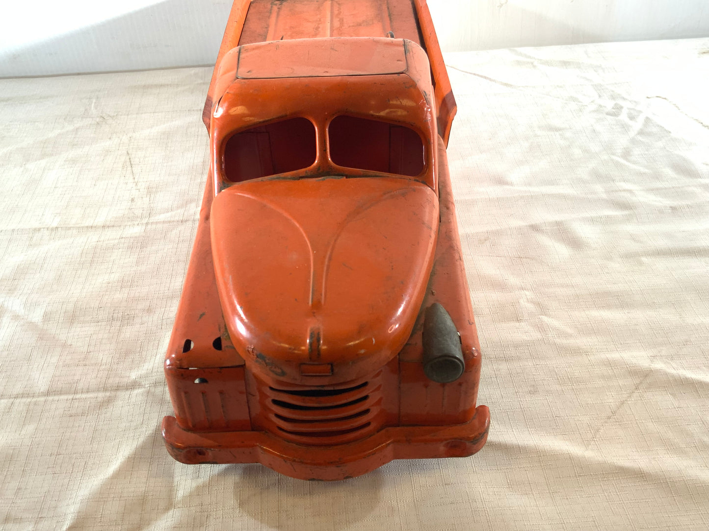 Vintage Structo Metal Toy Tow Truck