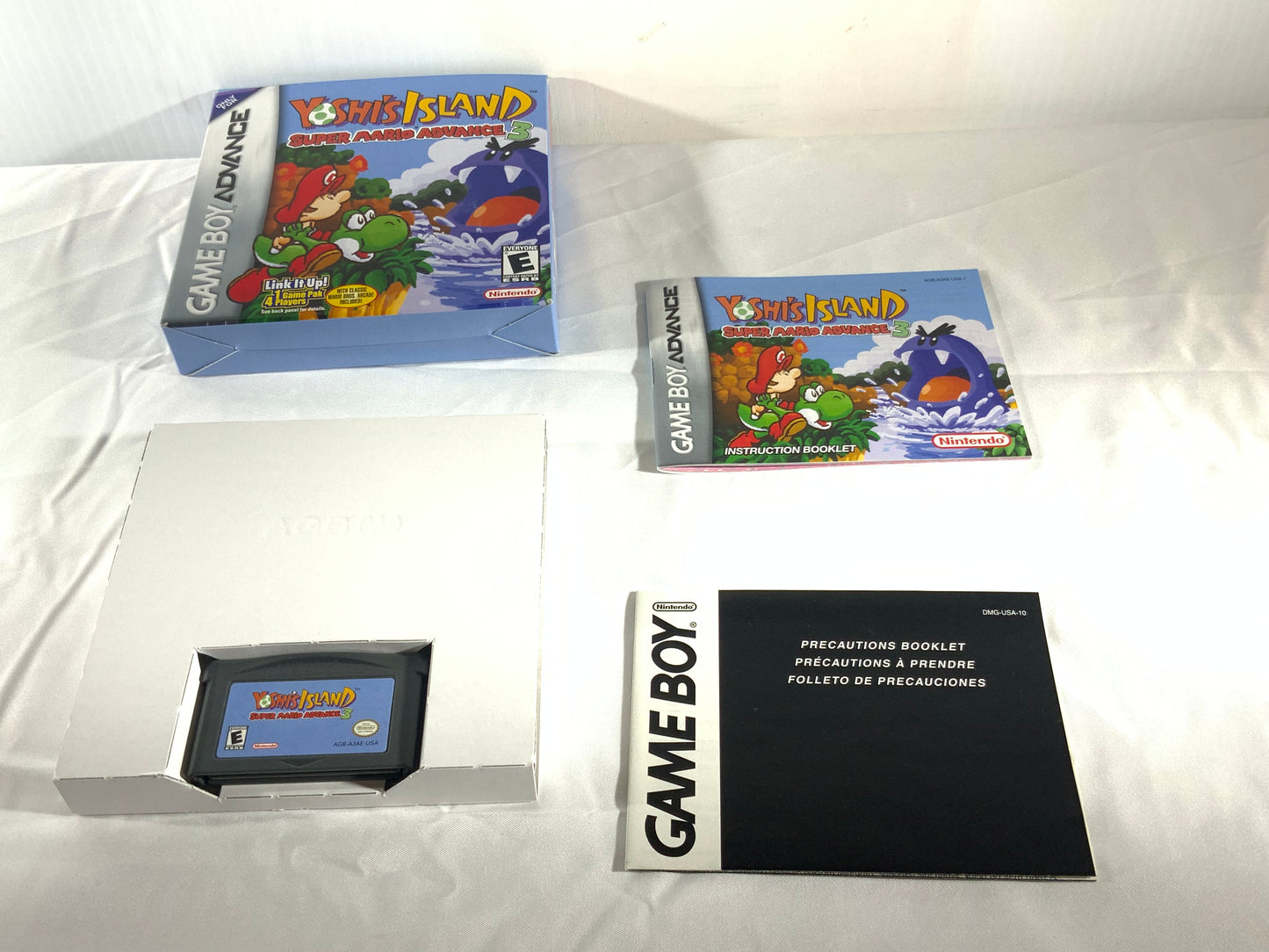 USED Game Boy Advance YOSHI’S ISLAND Super Mario Advance 3 Video Game w/ Box