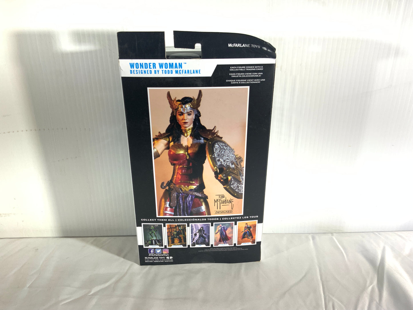 NEW DC Multiverse Wonder Woman by Todd McFarlane Action Figure Gold Label 7"