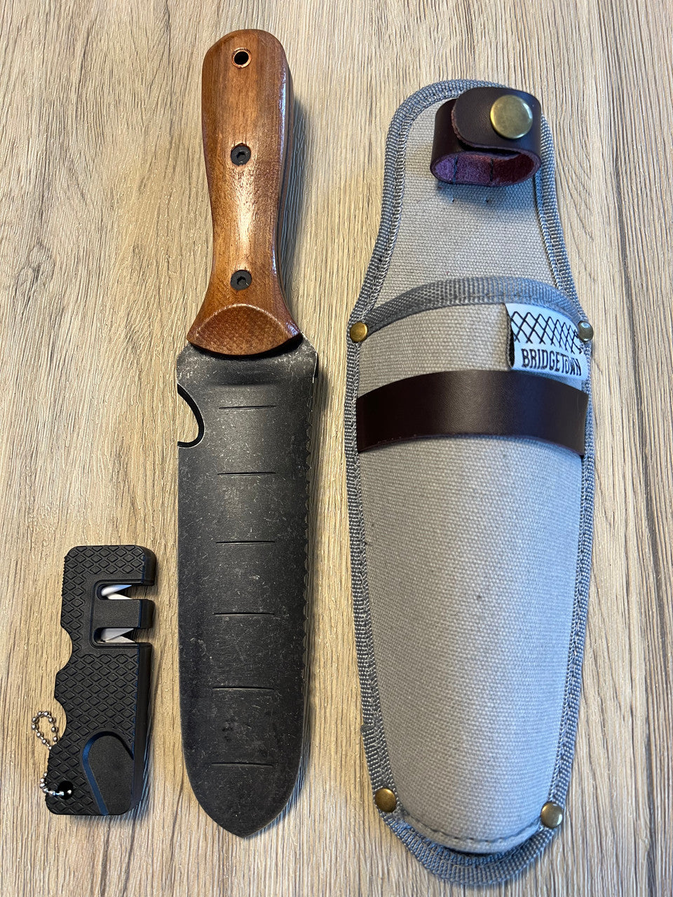 NEW Essential Hori Hori Garden Knife