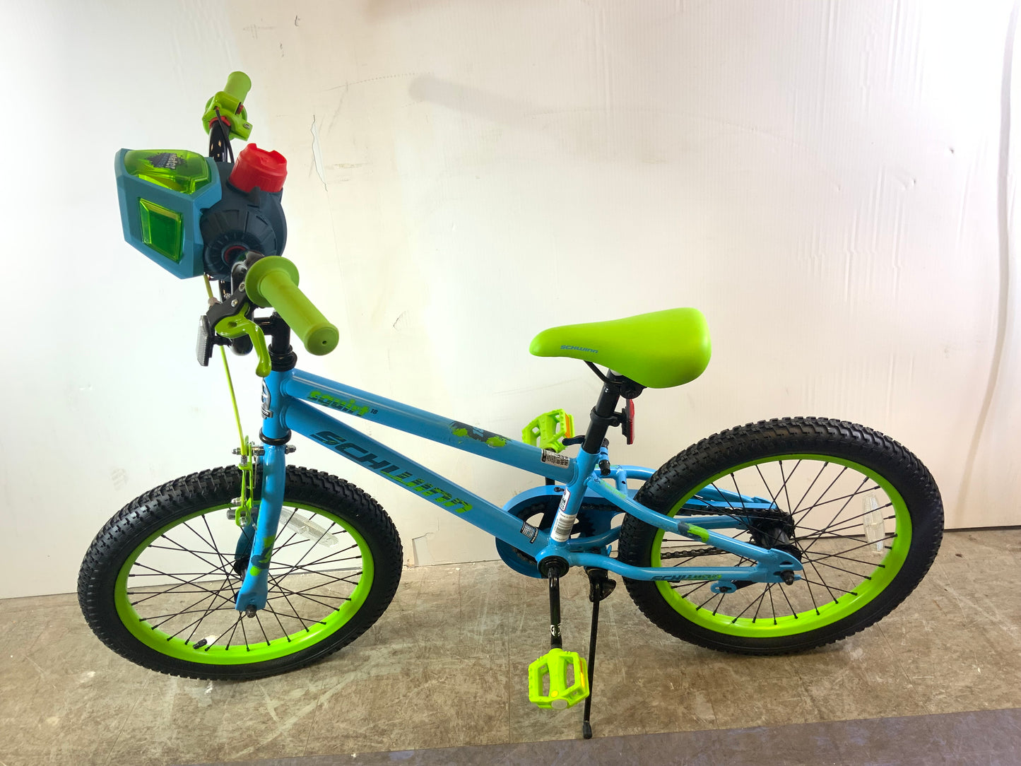 NEW Schwinn Squirt Sidewalk Bike for Kids, 18-inch Wheels, Blue and Green