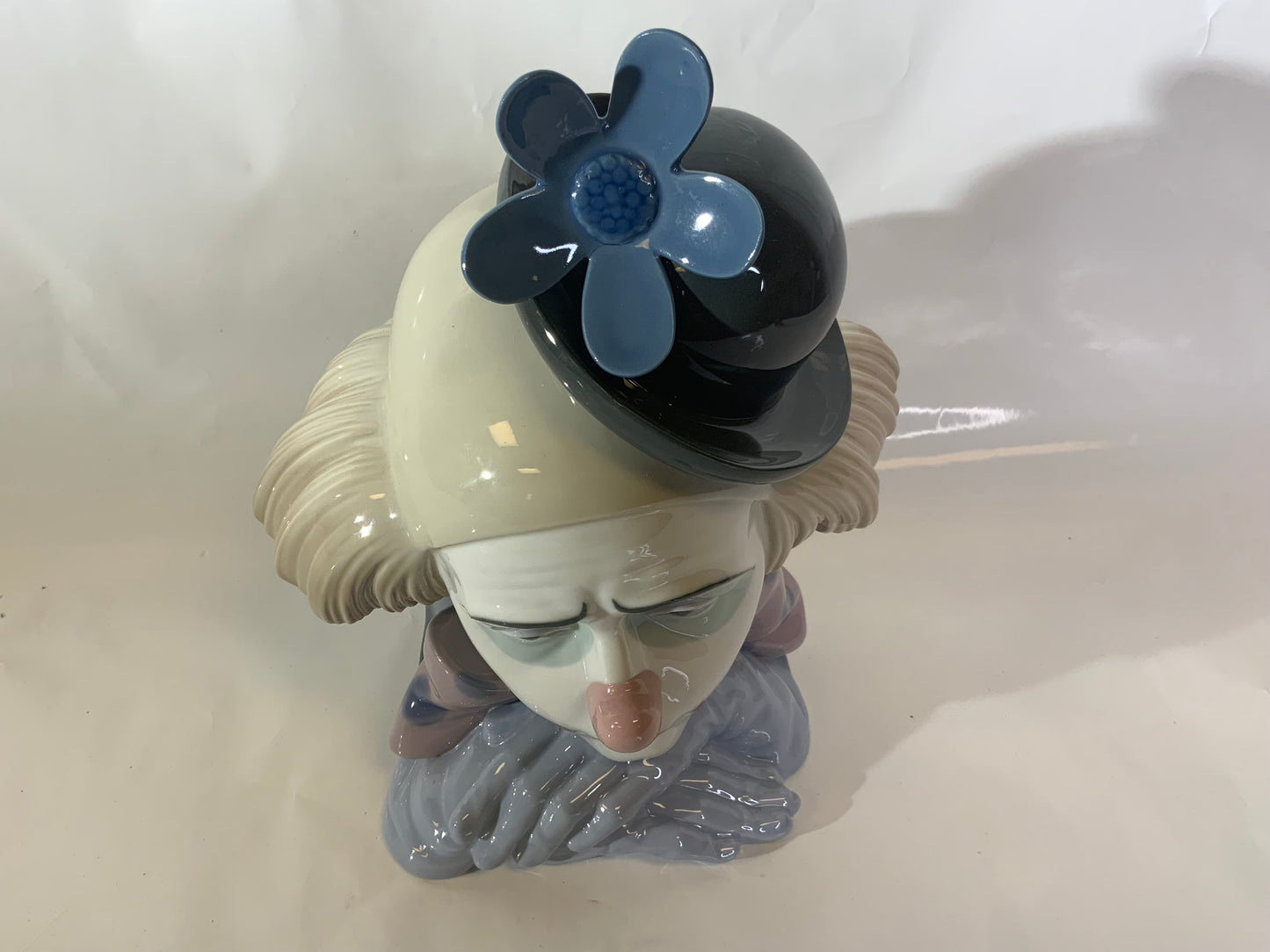 LLADRO #5130 Pensive Clown Bust W/Bowler Hat Flower Porcelain Figurines