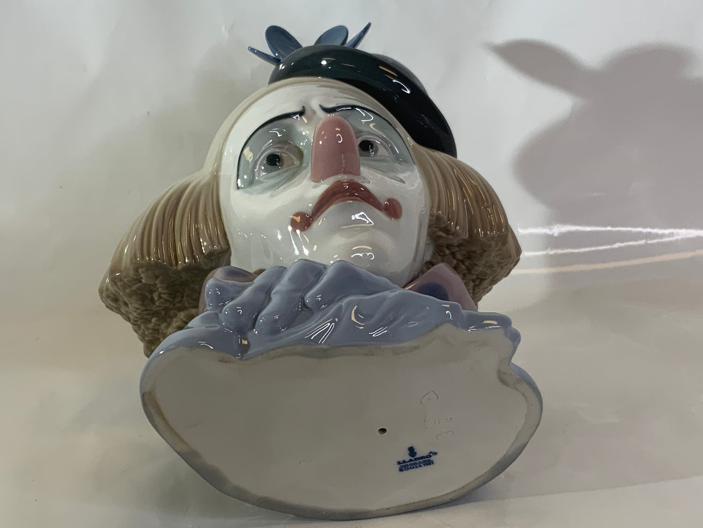 LLADRO #5130 Pensive Clown Bust W/Bowler Hat Flower Porcelain Figurines