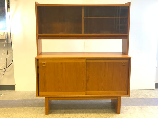 Used 2 pcs Mid Century Mod Danish Teak Wood China Cabinet Hutch