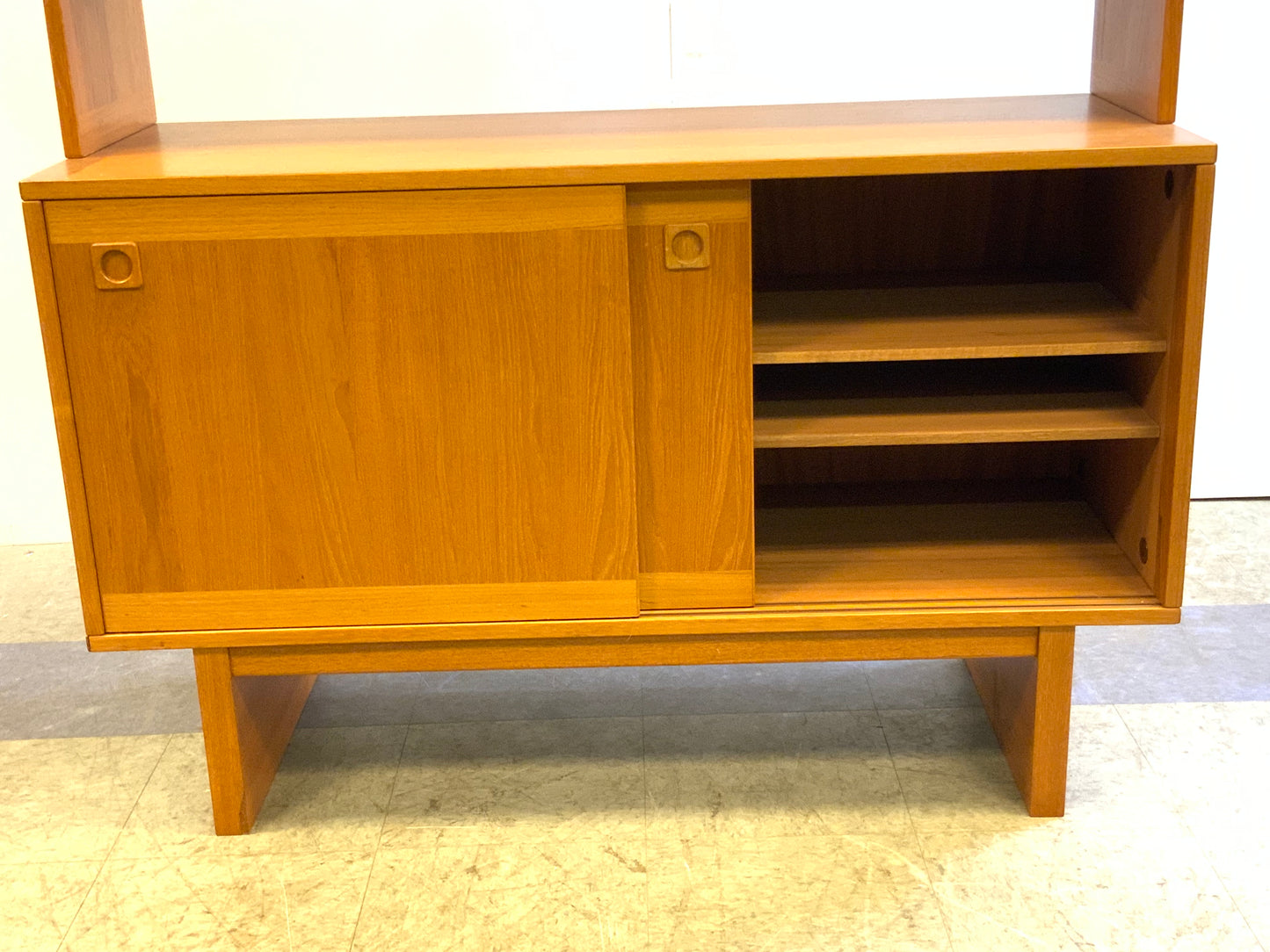 Used 2 pcs Mid Century Mod Danish Teak Wood China Cabinet Hutch