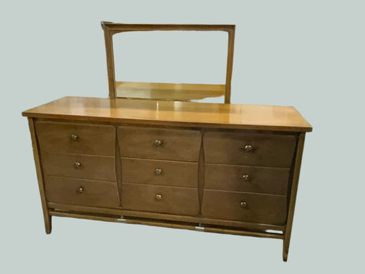 United Furniture MCM Mid Century Modern Nine Drawer Triple Dresser with Mirror