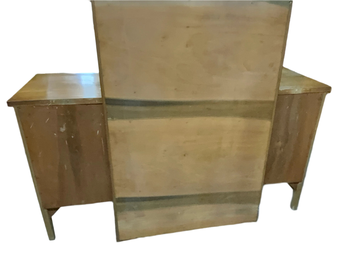 United Furniture MCM Mid Century Modern Nine Drawer Triple Dresser with Mirror