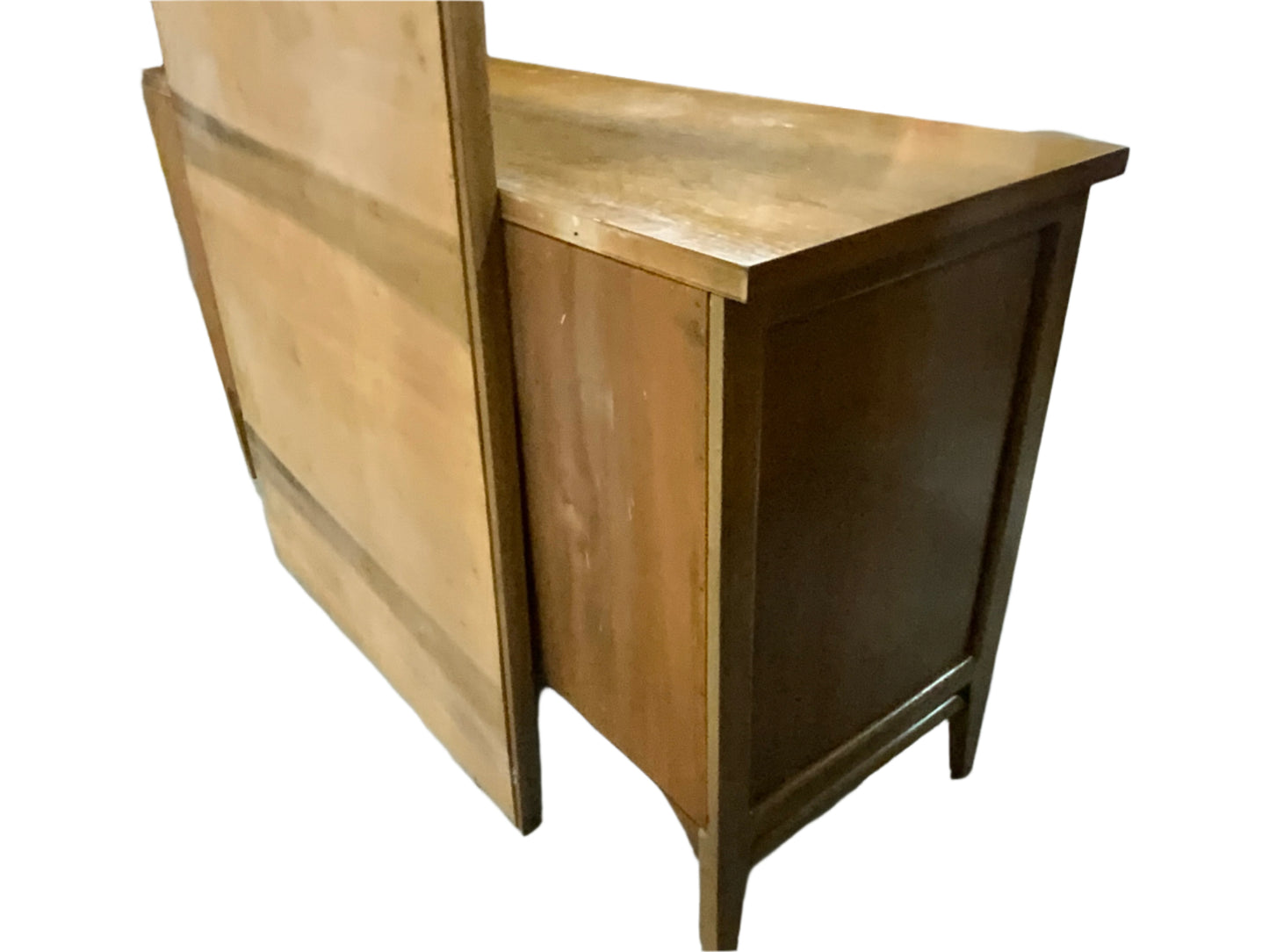 United Furniture MCM Mid Century Modern Nine Drawer Triple Dresser with Mirror