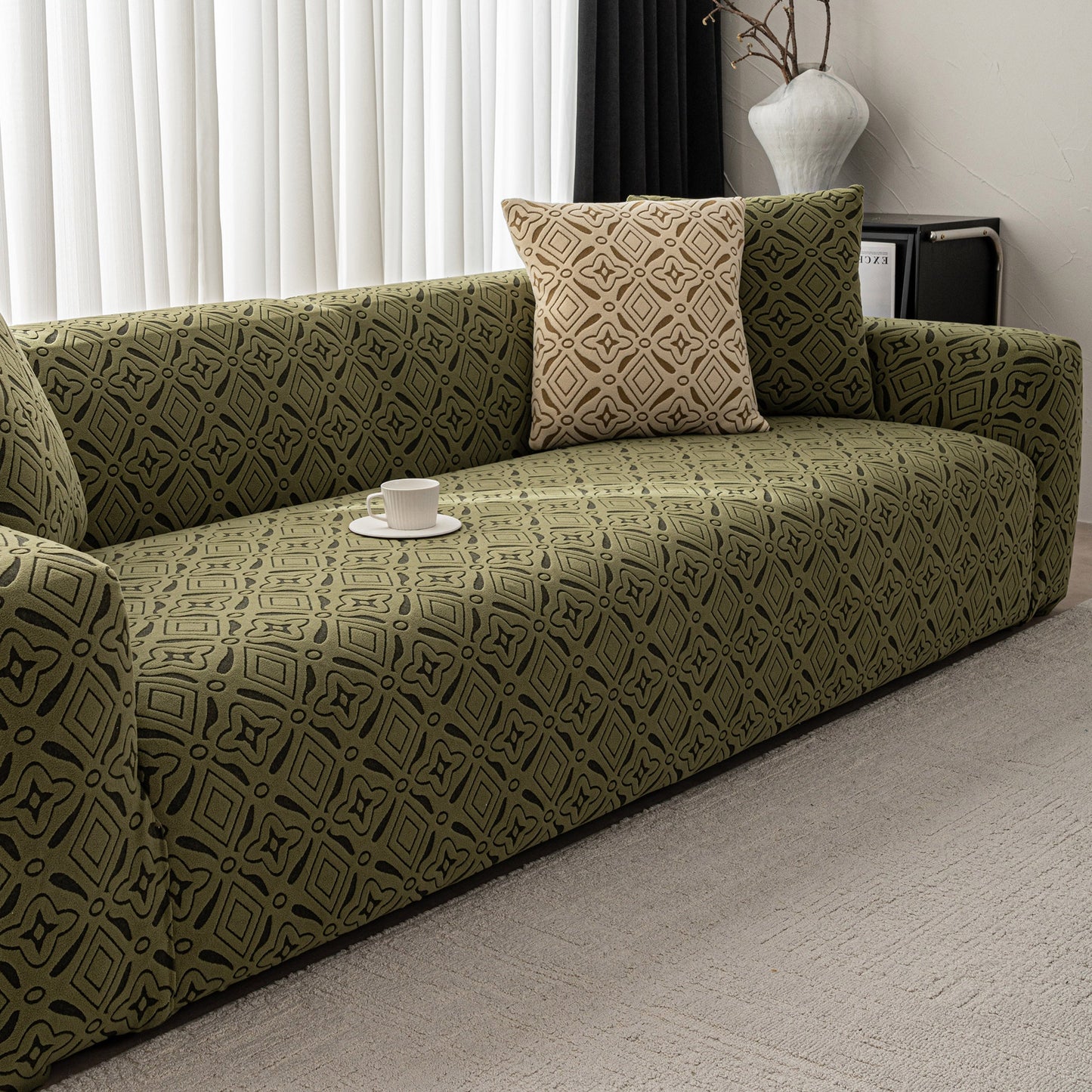 NEW 3D Jacquard Geometric Sofa Cover, High Stretch Soft Polar Fleece Slipcover for Couch
