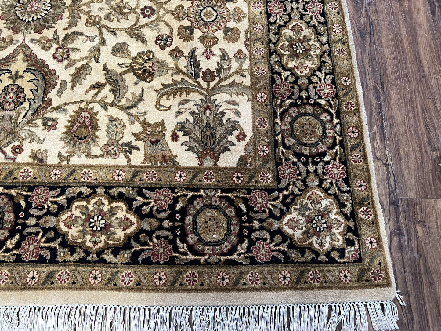 USED Indo Mahal Rug 6x9, Indian Floral Carpet 6 x 9, Beige and Black, Allover Design, Living Room Rug, Bedroom Rug, Traditional Rug, Vintage Rug